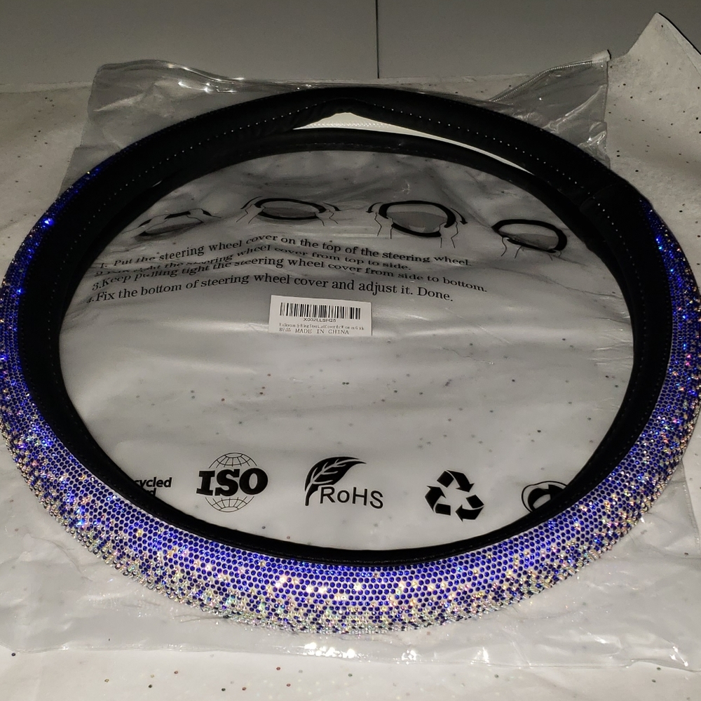 🚨Price Firm🚨🎉1 LEFT🎉Steering Wheel Cover🎉 - Picture 4 of 7